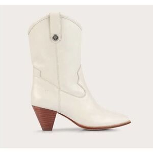 FRYE June Western Size 6 NWT